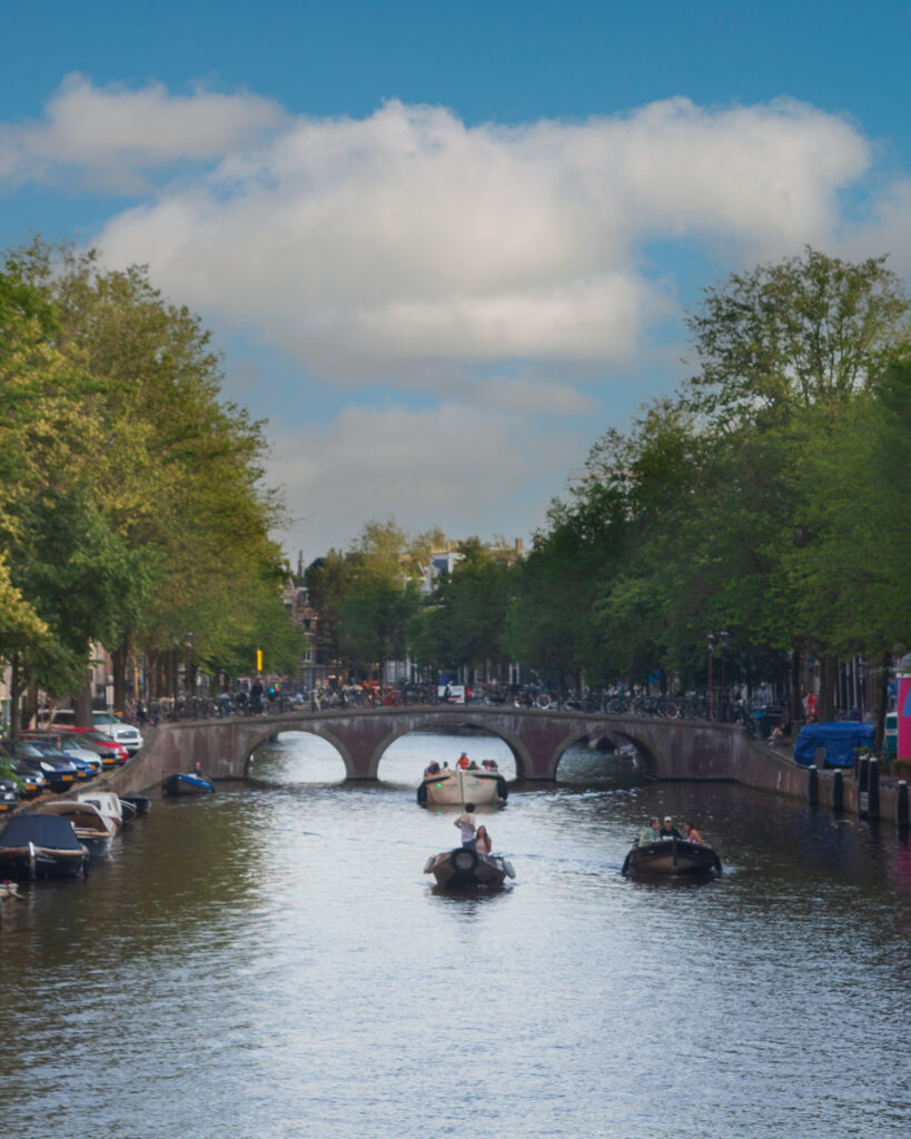 canal amsterdam